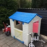 度假居 Family With Water Park Access *