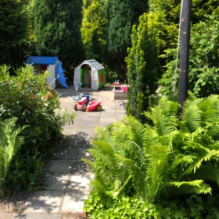 Family With Water Park Access *