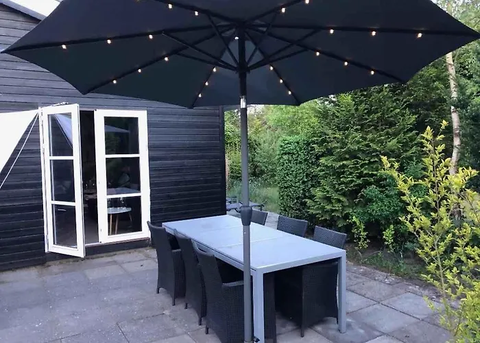 Family With Water Park Access Semesterbostad